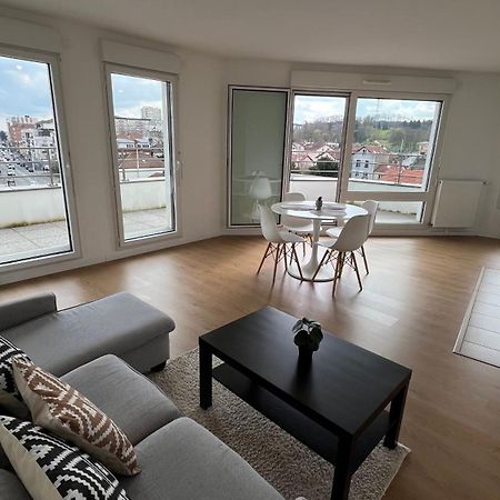Charme Citadin Apartment Villemomble Bagian luar foto