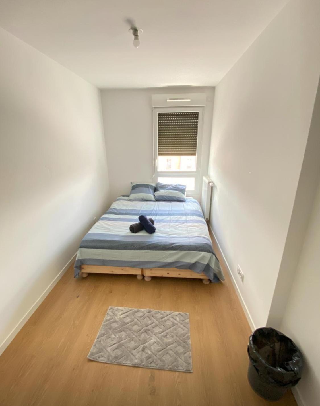 Charme Citadin Apartment Villemomble Bagian luar foto