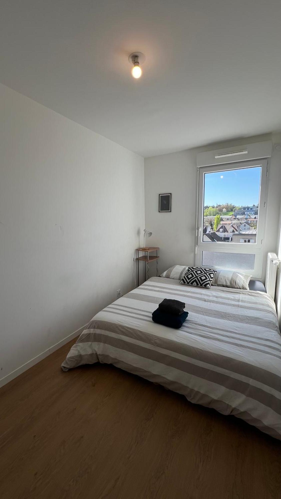 Charme Citadin Apartment Villemomble Bagian luar foto